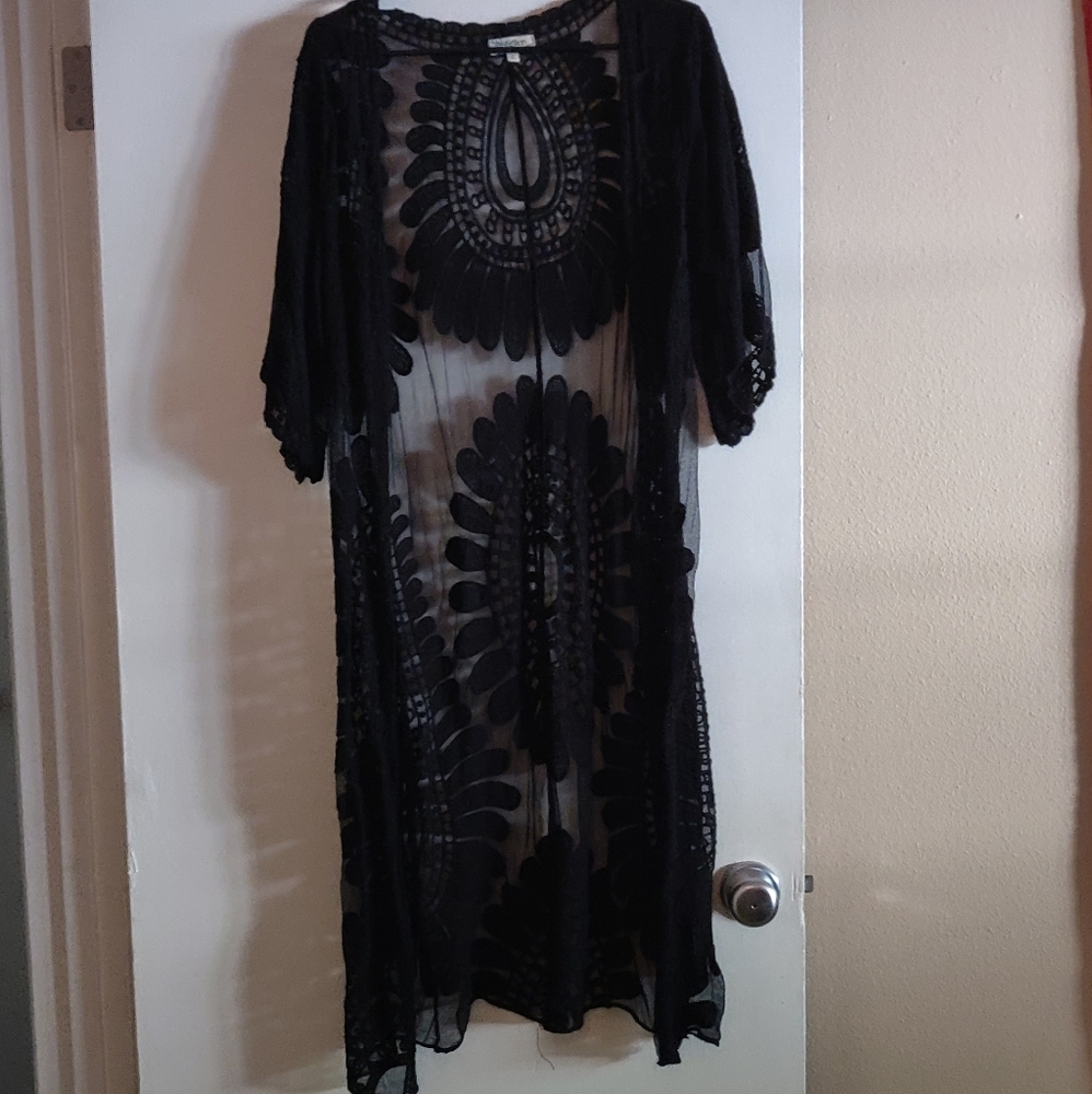 Lace kimono